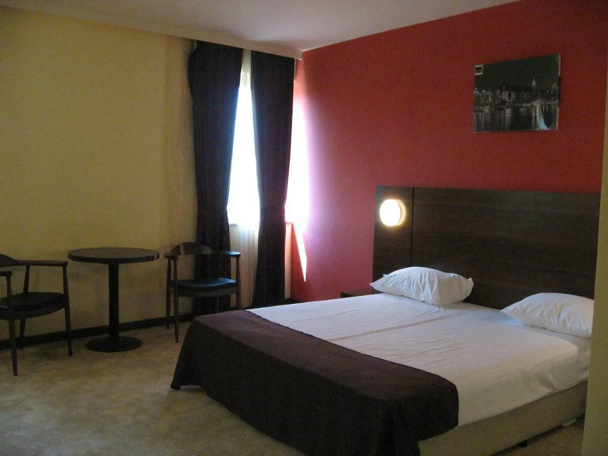 Hotel Satellite Sofia
